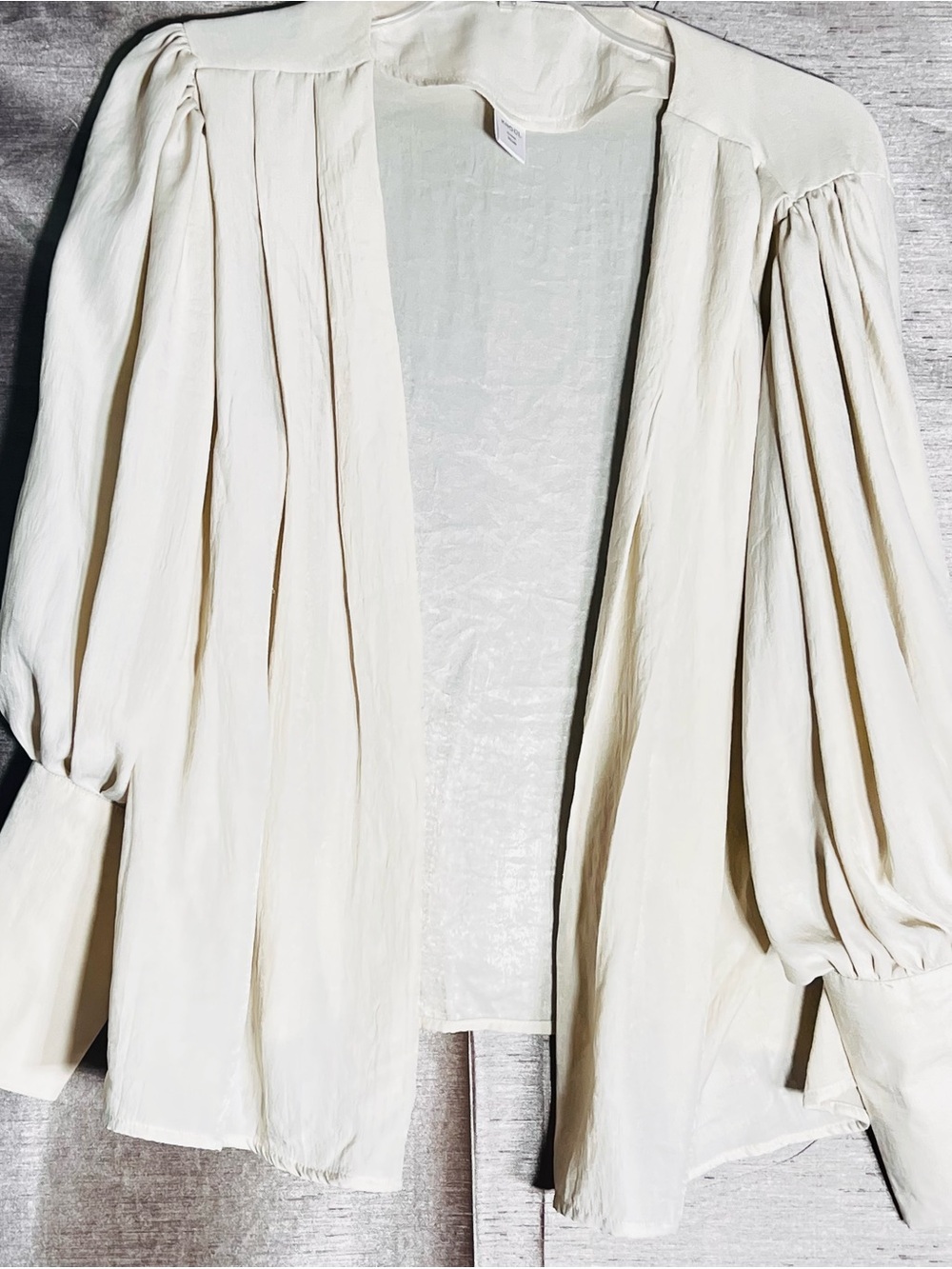 KHOOL Cream Fluid Pleated Kinono Cardigan Top Size M